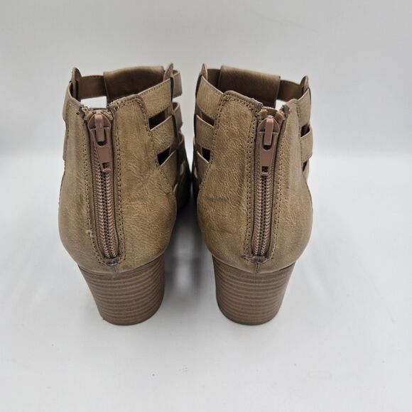 Fergalicious By Fergie Galena Ankle Boots Size 10 M Tan Booties Y2K Chunky Heel - Picture 5 of 9